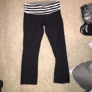 Lululemon reversible crop leggings